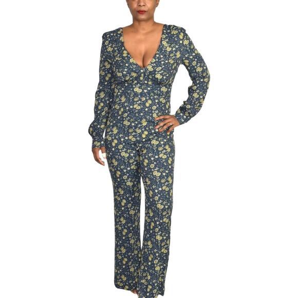Free People Some Like it Hot Jumpsuit Blue Flare Leg Long Sleeve Floral Size 4 - Picture 1 of 15